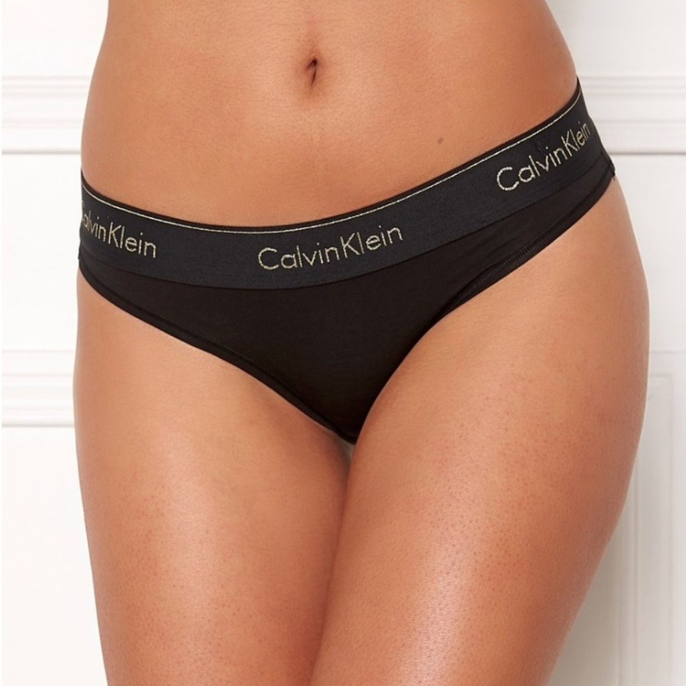 ✨NWT✨ Calvin Klein Black Bikini Panties